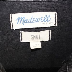 Madewell Tops - Madewell Denim Button Down Size S Madewell Tops - Madewell Denim Button Down Size S